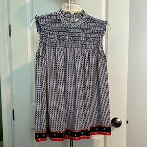 Max Studio smocked/ruffled Top w/bottom border Sz S